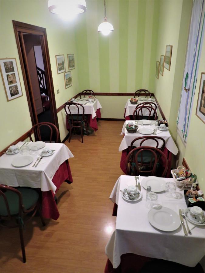 Hotel Torcolo "Residenze Del Cuore" Verona Bagian luar foto