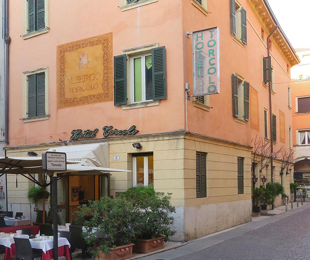 Hotel Torcolo "Residenze Del Cuore" Verona Bagian luar foto